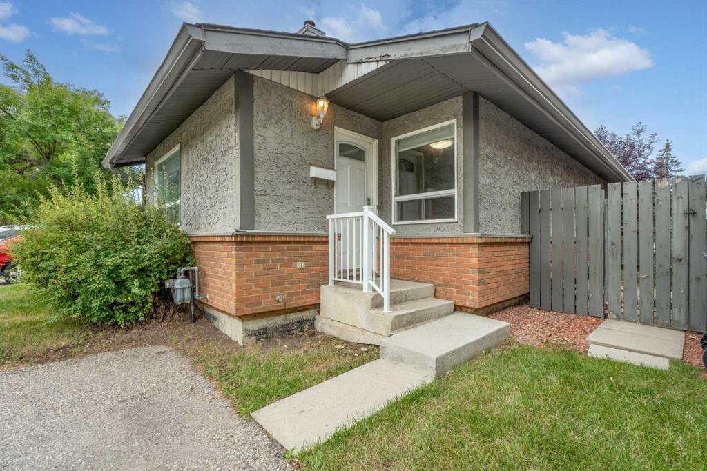 Main View of 16, 7172 Coach Hill Road SW, Coach Hill, Calgary, Alberta, T3H 1C8