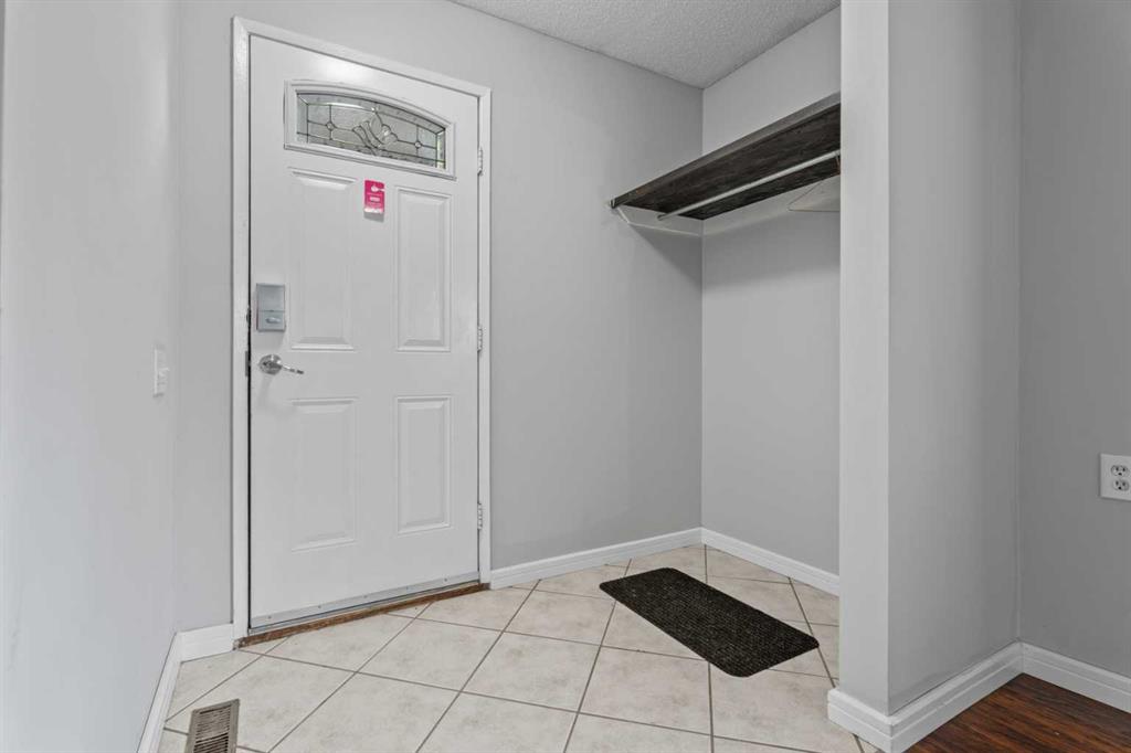 Third View of 16, 7172 Coach Hill Road SW, Coach Hill, Calgary, Alberta, T3H 1C8