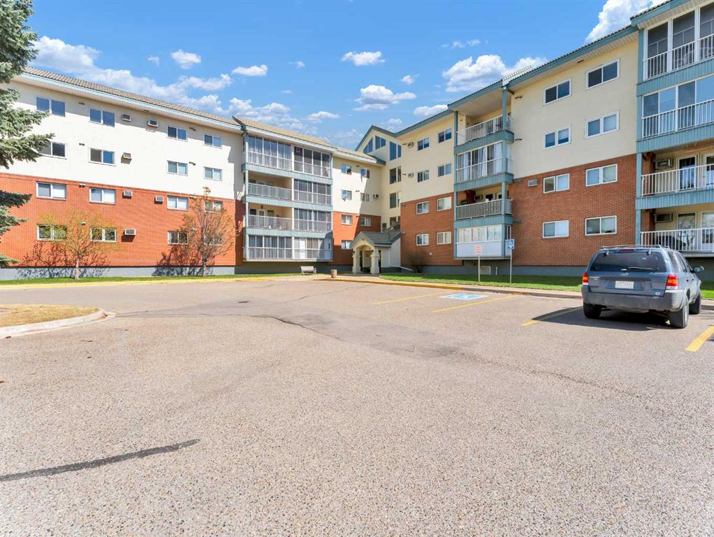322, 3021 13 Avenue SE, A2339100, Alberta,