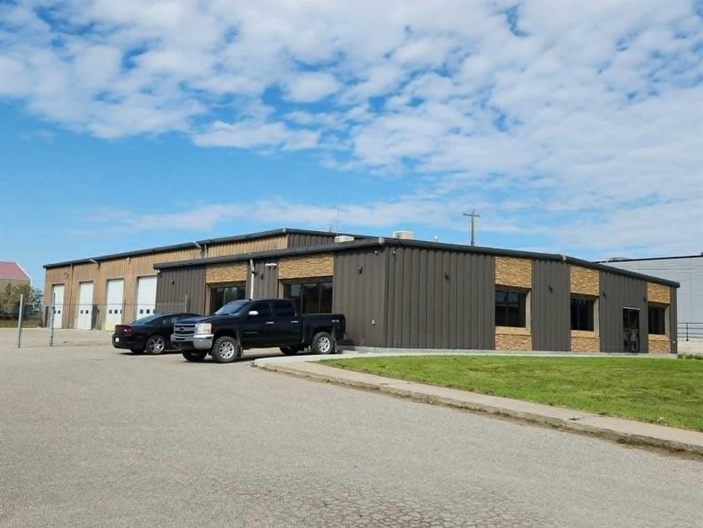 308 56 Street , A2339117, Alberta,