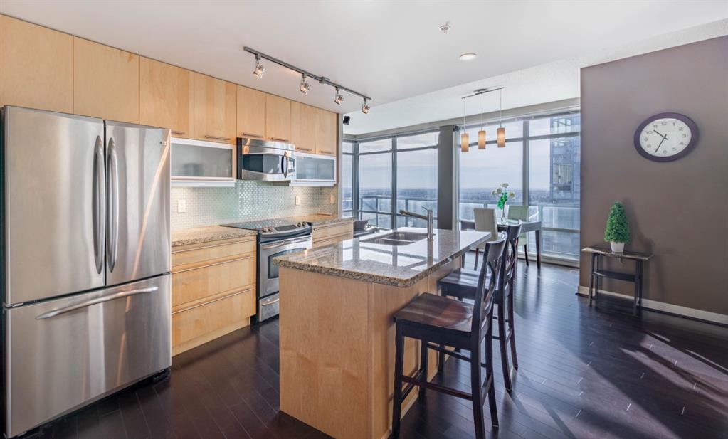 Third View of 2505, 215 13 Avenue SW, Beltline, Calgary, Alberta, T2R 0V6