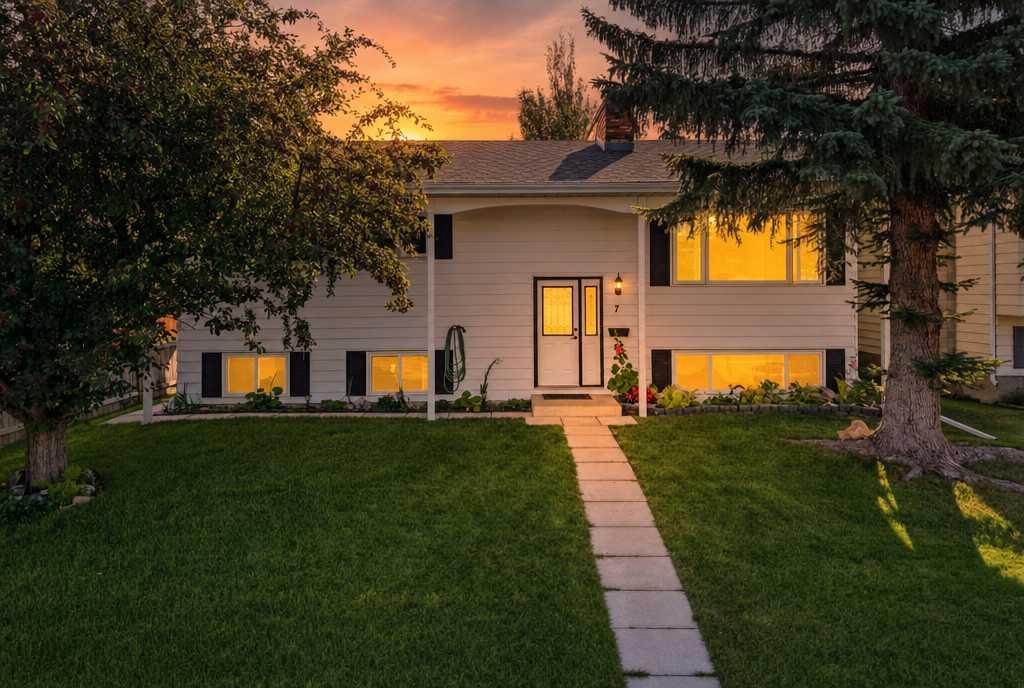 7 Halman Crescent , A2339216, Alberta,
