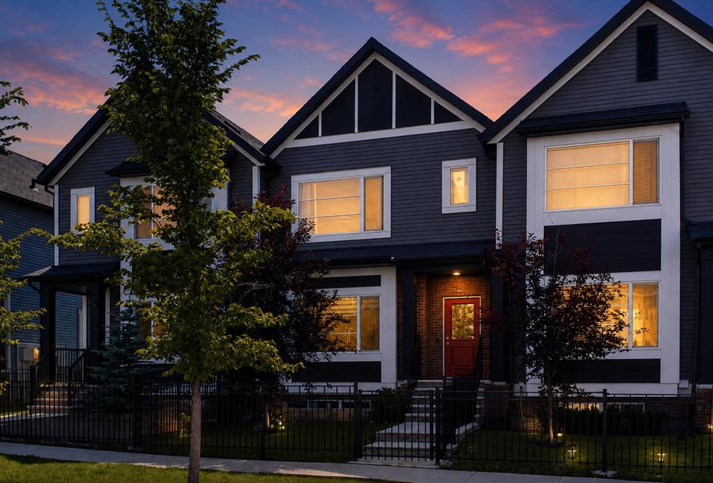 1079  Lanark Boulevard SE, A2339224, Alberta,