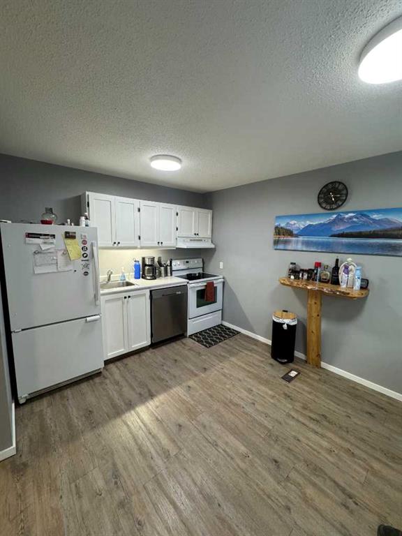 Fifth View of 7830 Cedar Wood Park  , Patterson Place, Grande Prairie, Alberta, T8V4R8