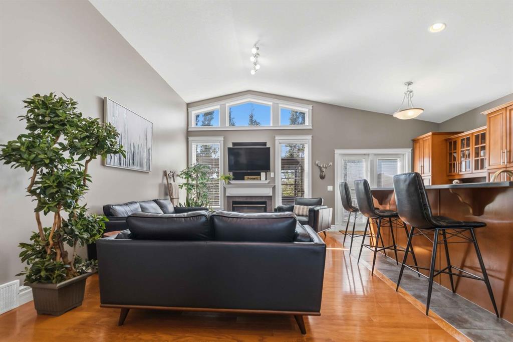 Fifth View of 164 Pitcher Crescent , Timberlea, Fort McMurray, Alberta, T9K 0G9