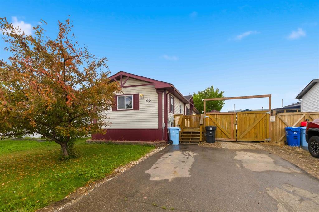 188 McKinlay Crescent , A2339274, Alberta,