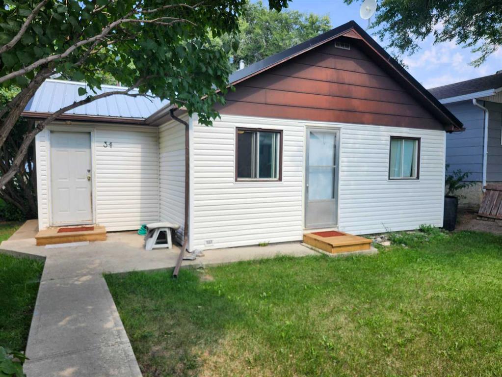 MLS® listing #115156631 for sale located at 34 2 Street E