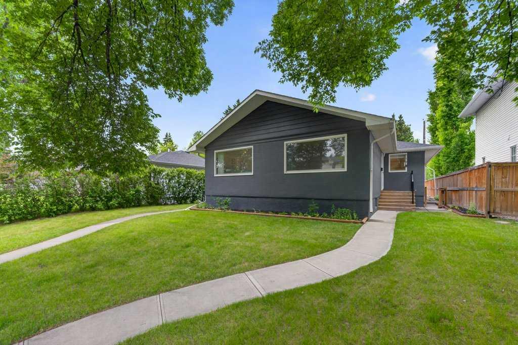 319 37 Street SW, A2339288, Alberta,