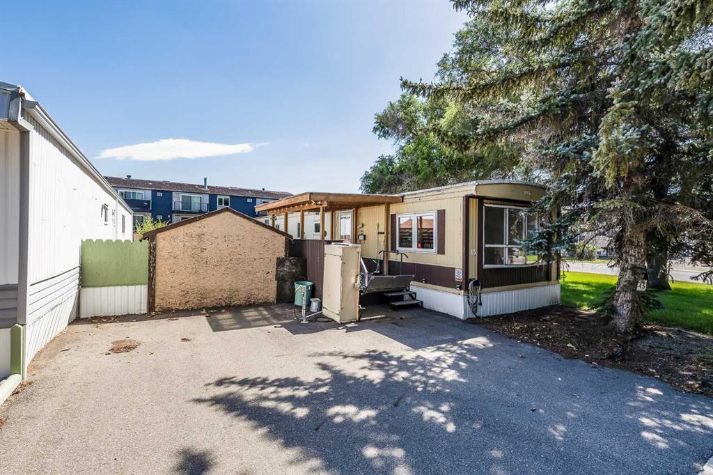 45, 612 20 Street NE, A2339351, Alberta,