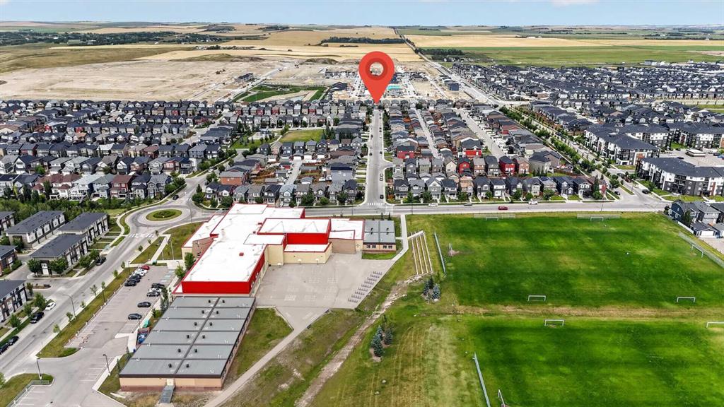Third View of 148 Evansborough Way NW, Evanston, Calgary, Alberta, T3P 0M2