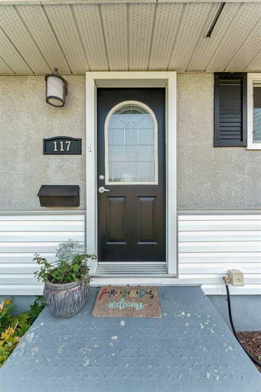 Fifth View of 117 14 Street NW, Northwest Crescent Heights, Medicine Hat, Alberta, T1A6R5