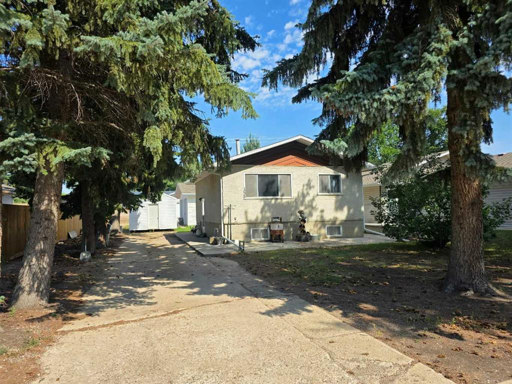 MLS® listing #115174476 for sale located at 1026 11 Avenue 