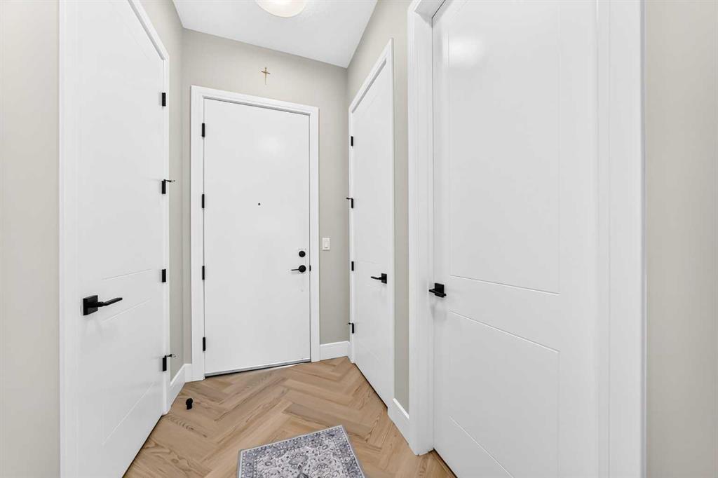 Fifth View of 2408, 4270 Norford Avenue NW, University District, Calgary, Alberta, T3B 6P8