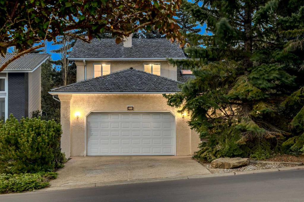 660 Coach Grove Road SW, A2339456, Alberta,