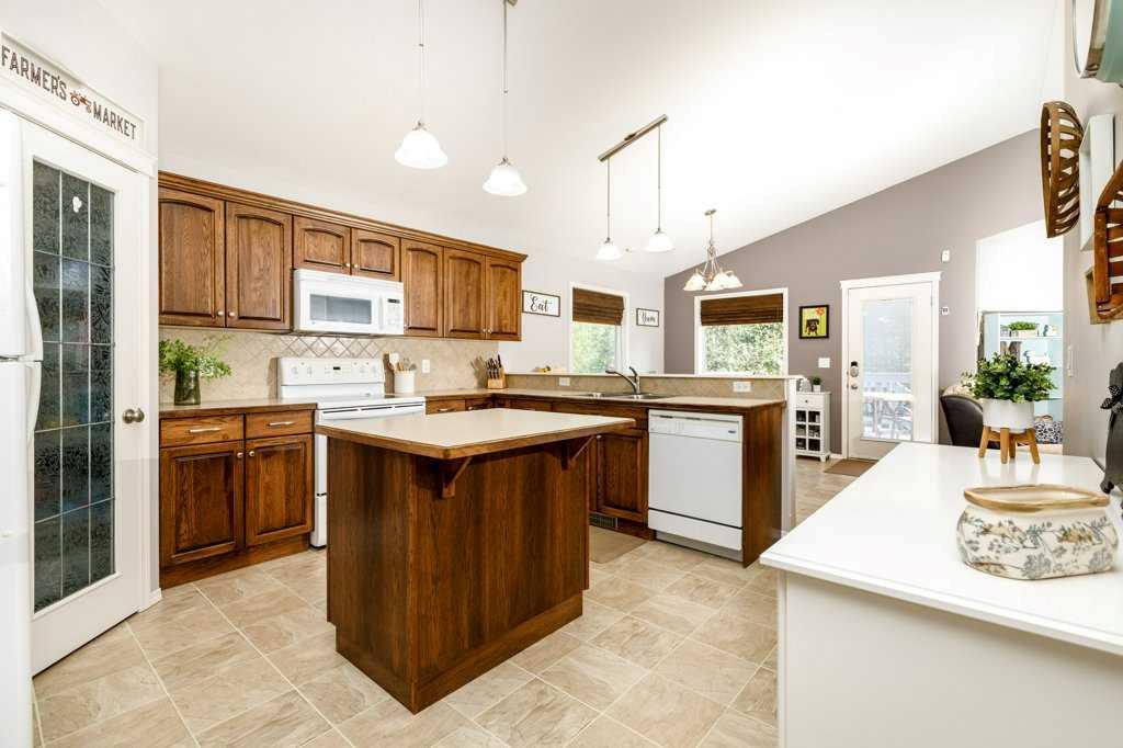 Third View of 36 Aspen Heights Way , Upland Aspen, Innisfail, Alberta, T4G 1Y5
