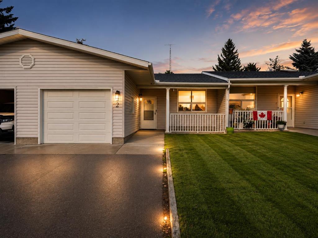 MLS® listing #115188146 for sale located at 2, 717 centre Street 