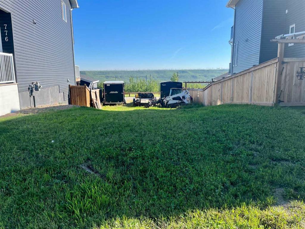 772 Athabasca Avenue , A2339532, Alberta,