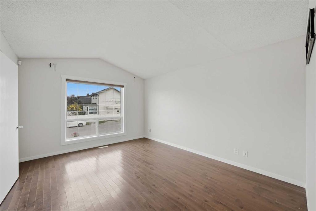 Fourth View of 11 Martinwood Road NE, Martindale, Calgary, Alberta, T3J 3G6