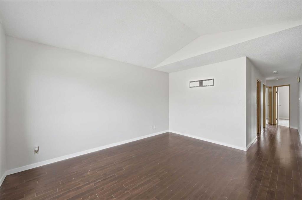 Fifth View of 11 Martinwood Road NE, Martindale, Calgary, Alberta, T3J 3G6