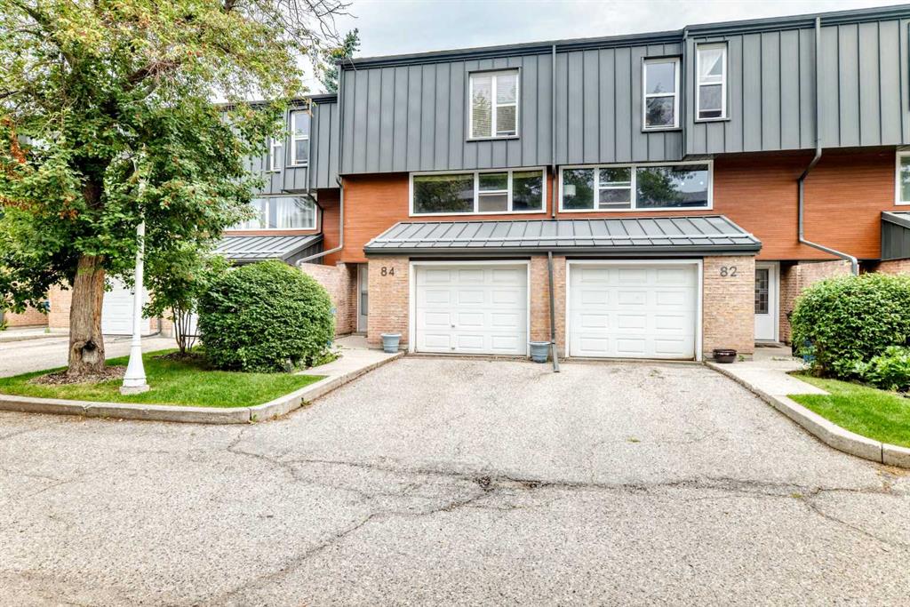 Second View of 84 Brae Glen Lane SW, Braeside, Calgary, Alberta, T2W 1B6