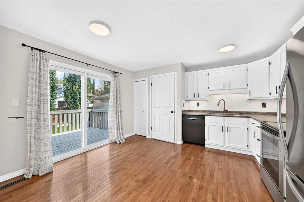 Fourth View of 116 McKerrell Close SE, McKenzie Lake, Calgary, Alberta, T2Z 1M2