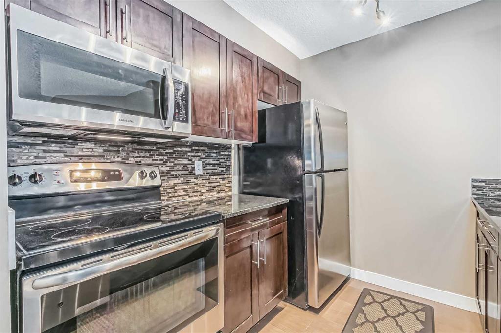 305, 195 Kincora Glen Road NW, A2339611, Alberta,