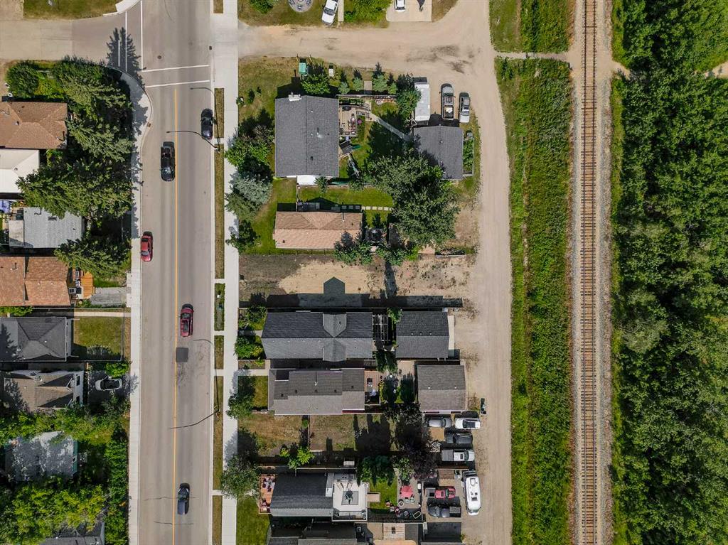 Fourth View of 3907 50 Avenue , Cottage Area, Sylvan Lake, Alberta, T4S 1B7