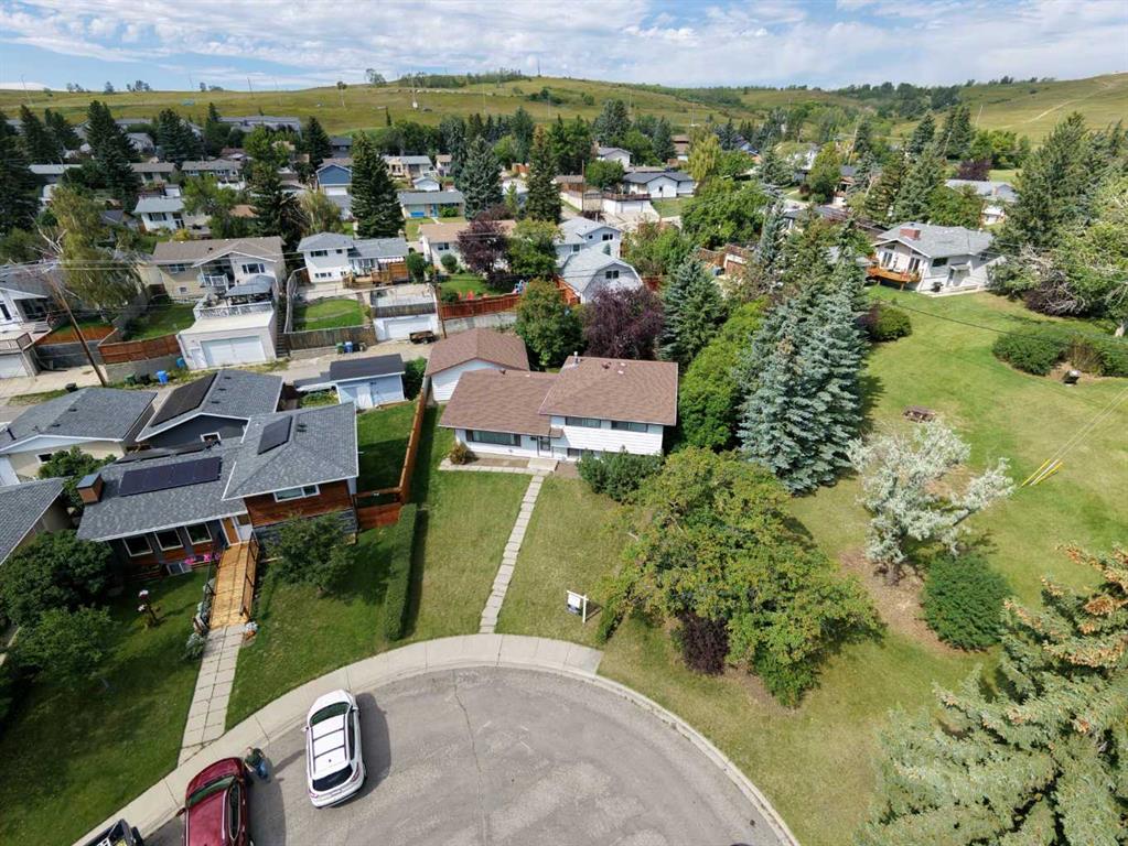 MLS® listing #115208717 for sale located at 5031 Newcombe Place NW