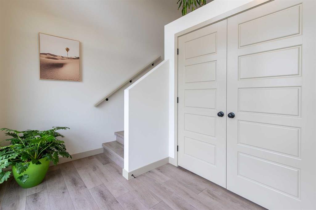 Fifth View of 403 Caledonia Boulevard W, The Crossings, Lethbridge, Alberta, T1J5W2