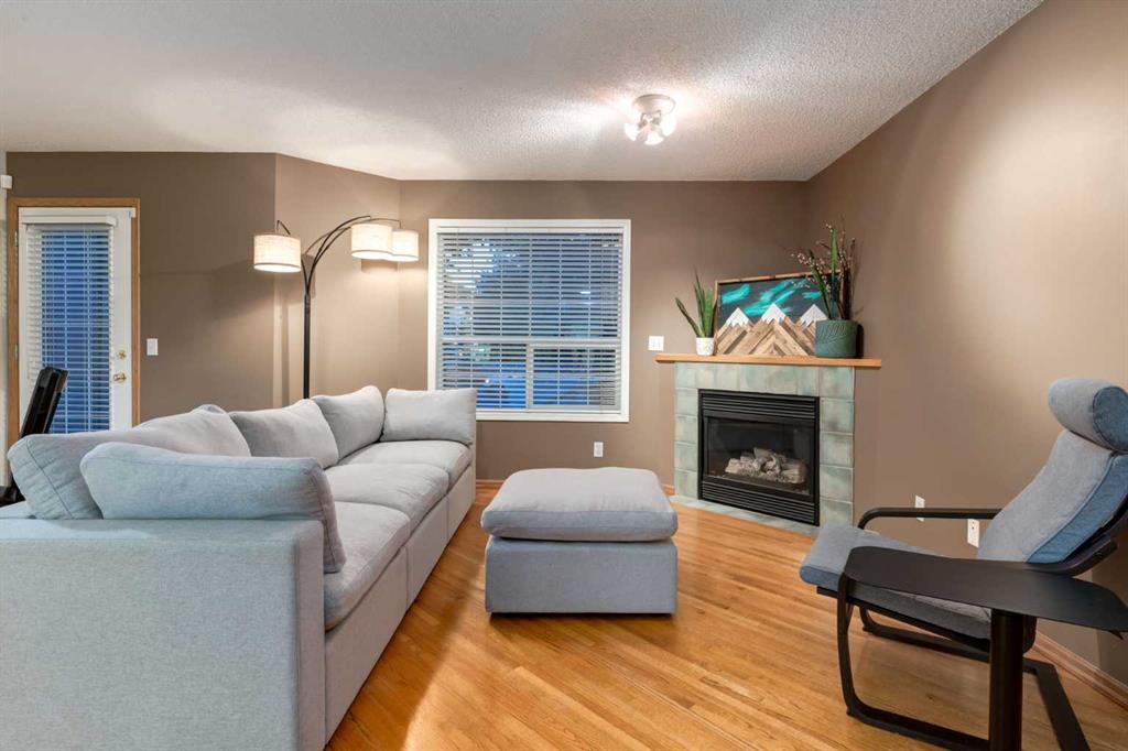 Fifth View of 59 MT ABERDEEN Manor SE, McKenzie Lake, Calgary, Alberta, T2Z 3N8