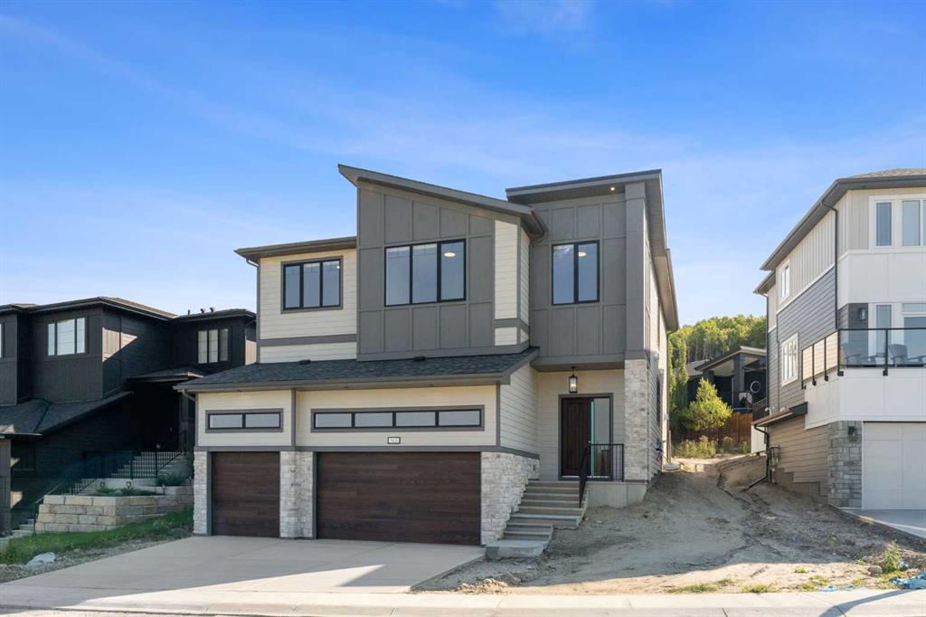 140 Crestridge Terrace SW, A2339750, Alberta,