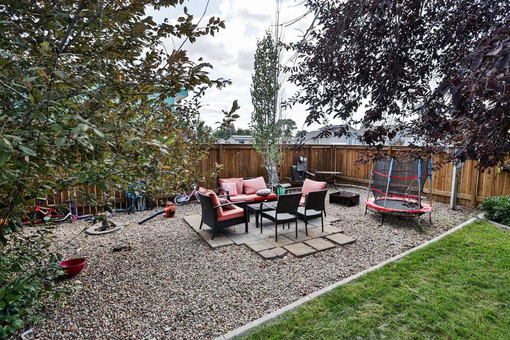 Fifth View of 5803 49 Street , NONE, Taber, Alberta, T1G 1E7