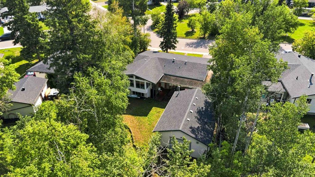 25 Crescent Heights , A2339771, Alberta,