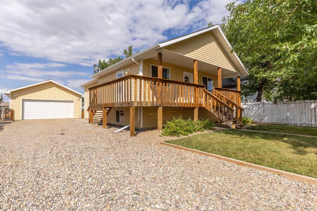 Fourth View of 177 E 400 N  , NONE, Raymond, Alberta, T0K 2S0