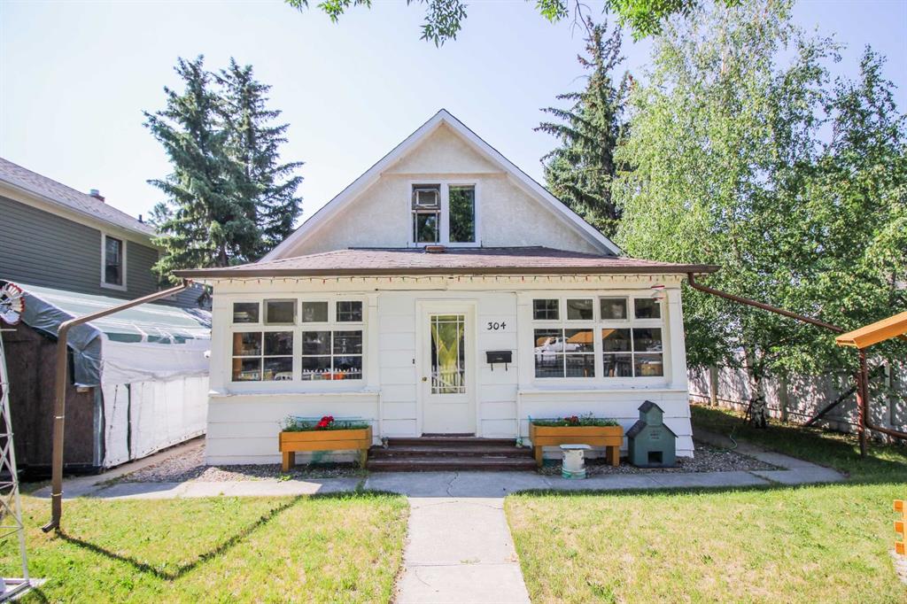 304 7A Avenue S, A2339843, Alberta,