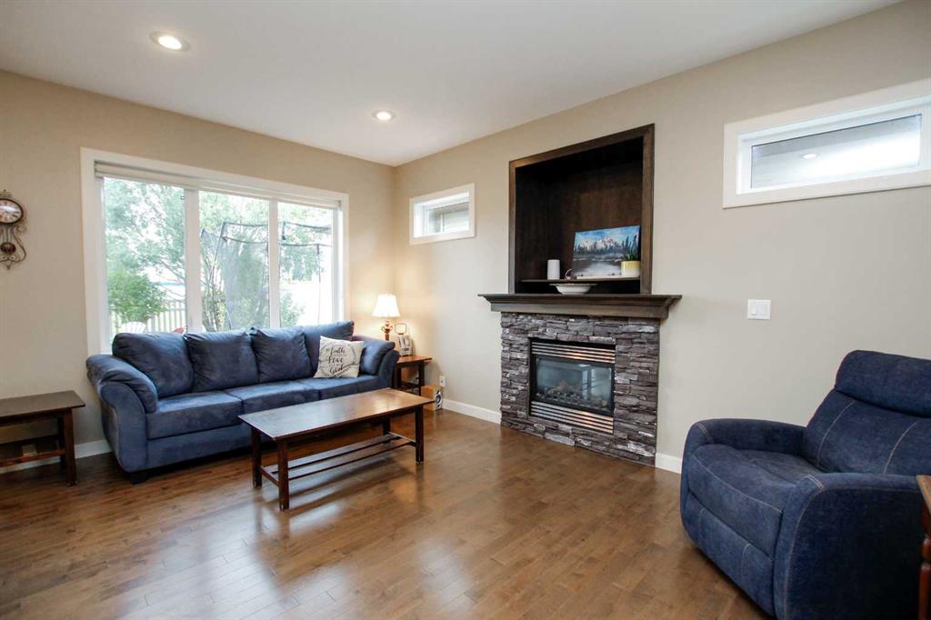 Fourth View of 20 Connaught Crescent , Clearview Ridge, Red Deer, Alberta, T4P 0K3