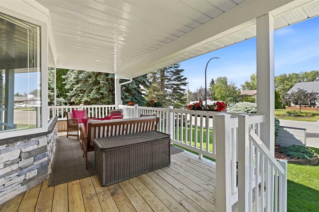 Fourth View of 280 Barrett Drive , Bower, Red Deer, Alberta, T4R 1H9