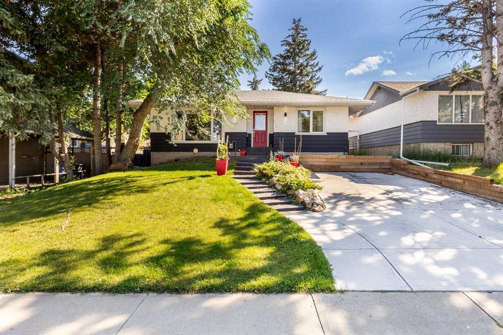 809 68 Avenue SW, A2339915, Alberta,