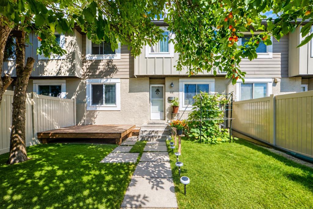 44, 4936 Dalton Drive NW, A2339929, Alberta,