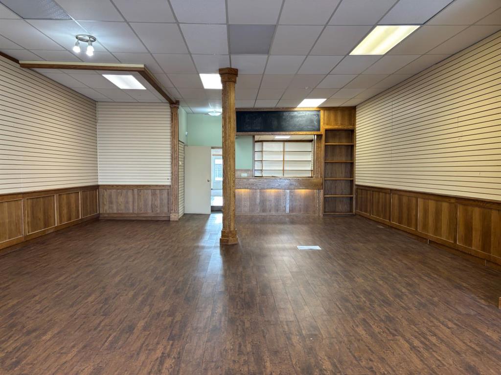 121 center Street W, A2339930, Alberta,