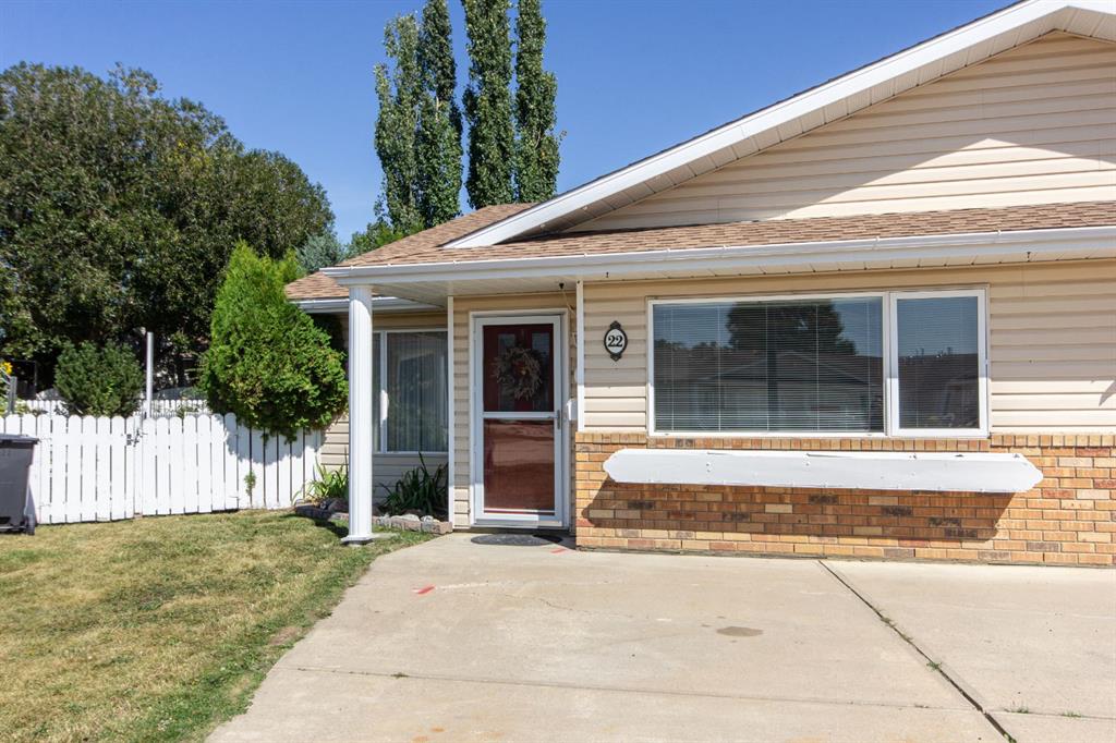 22 Dale Close , A2339961, Alberta,