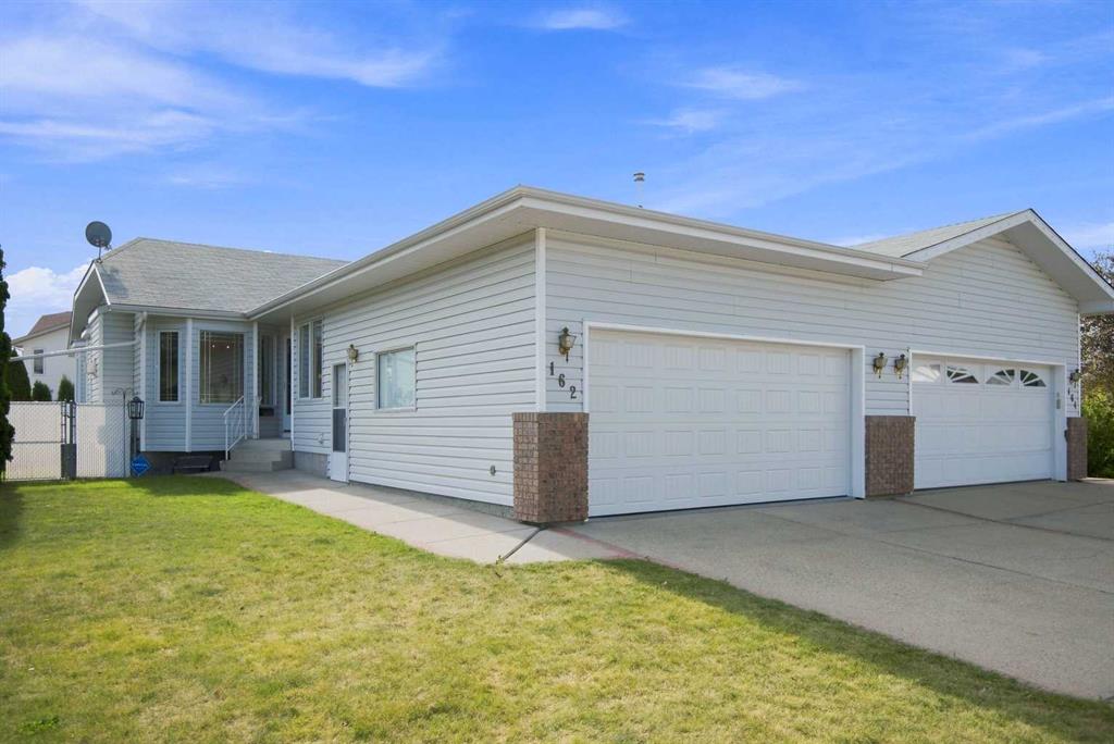 162 Doran Crescent , A2339965, Alberta,