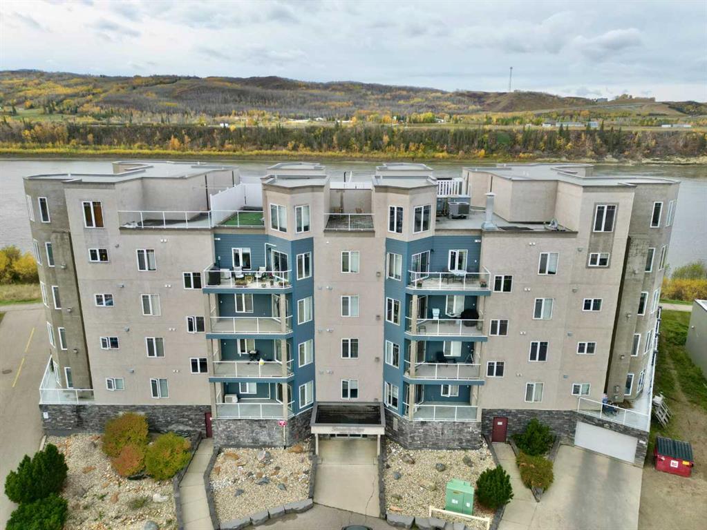 202, 9810 94 Street , A2339987, Alberta,