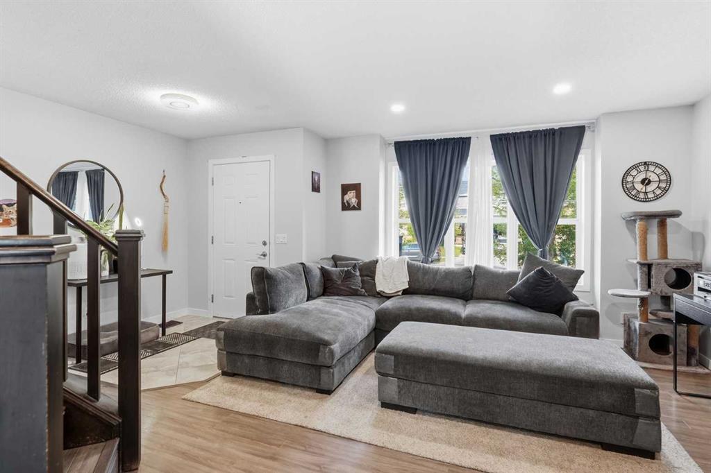Fourth View of 279 Everstone Drive SW, Evergreen, Calgary, Alberta, T2Y 4V2