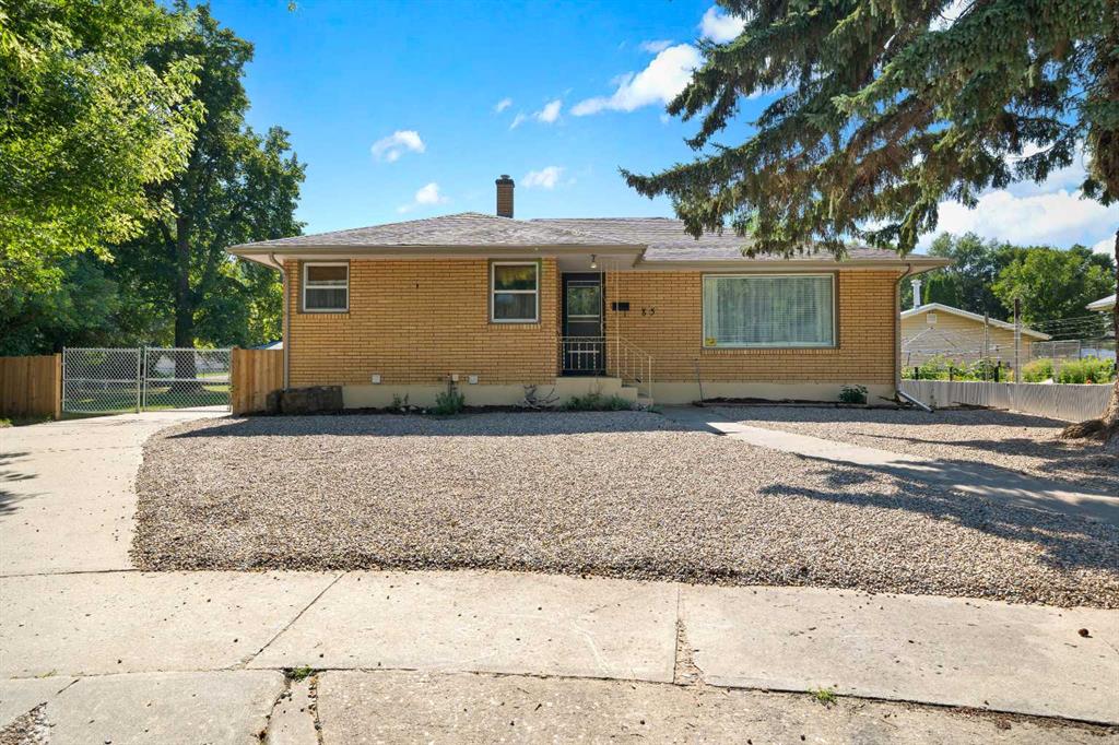 85 Huckvale Crescent SW, A2339999, Alberta,