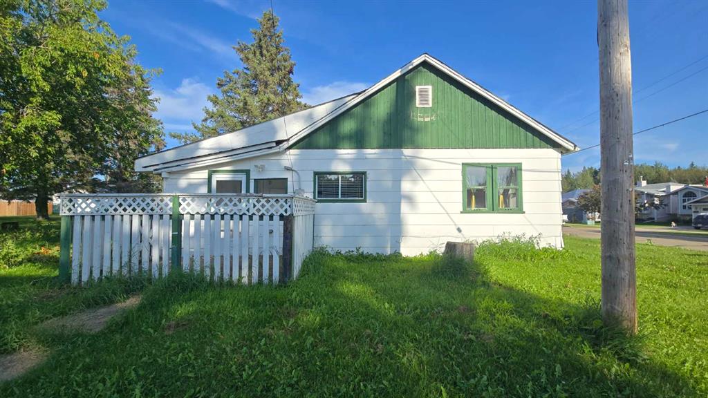 9834 100 Ave  , A2340012, Alberta,