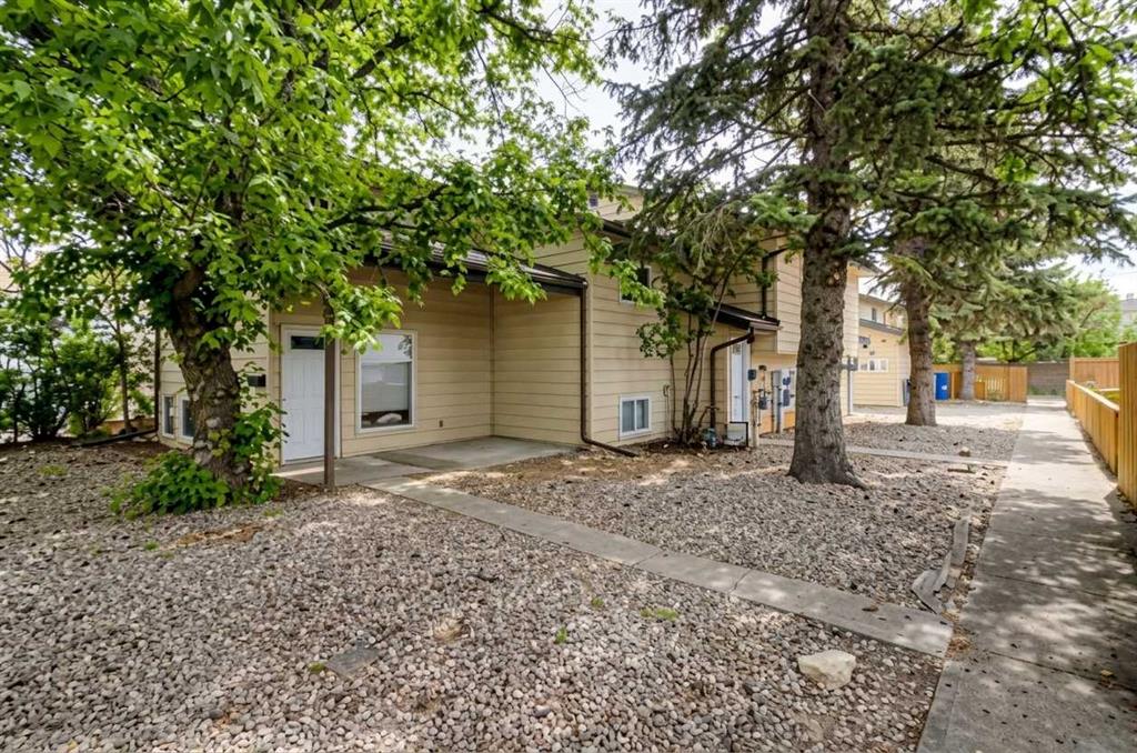 1731 St. Edwards Boulevard N, A2340035, Alberta,