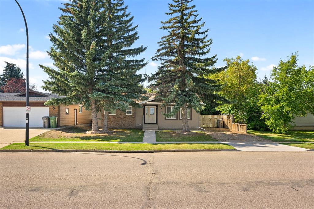 Fourth View of 3910 57 Avenue , Southridge, Lloydminster, Alberta, T9V 2B5