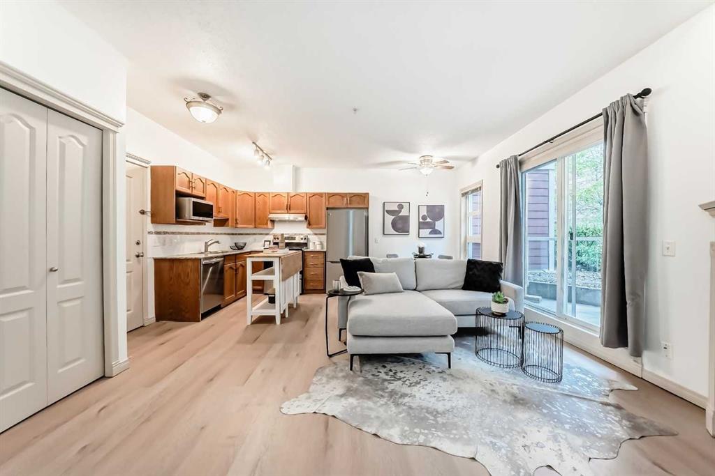 137, 333 Riverfront Avenue SE, A2340097, Alberta,