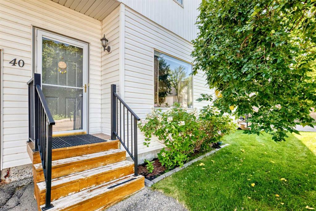 Third View of 40, 200 Hidden Hills Terrace NW, Hidden Valley, Calgary, Alberta, T3A 6E8